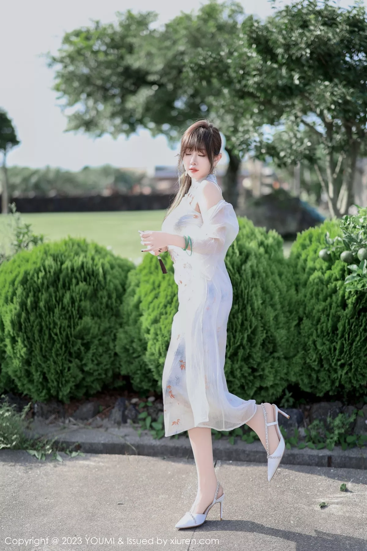 [YouMi尤蜜荟]第983期王雨纯写真-秀人资源网